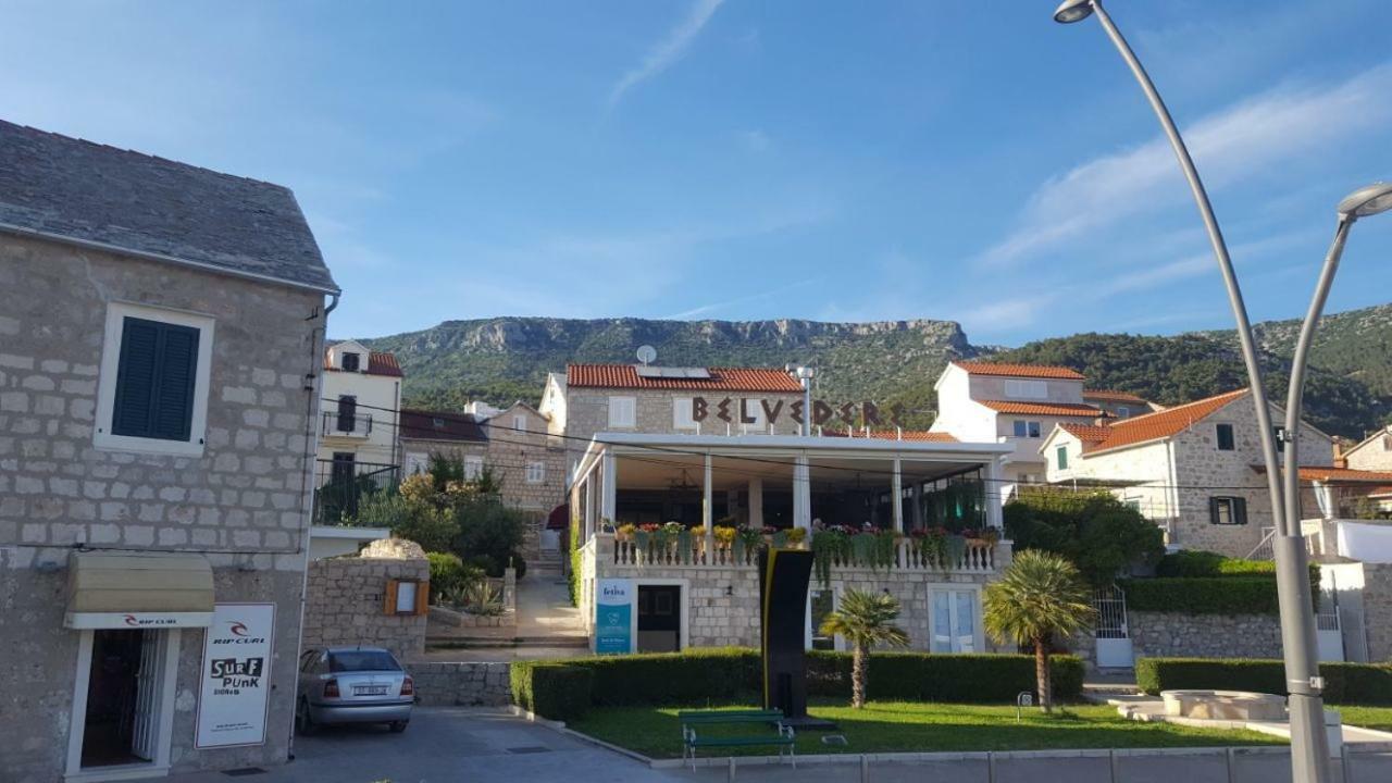 Riva Rooms Bol Exteriér fotografie